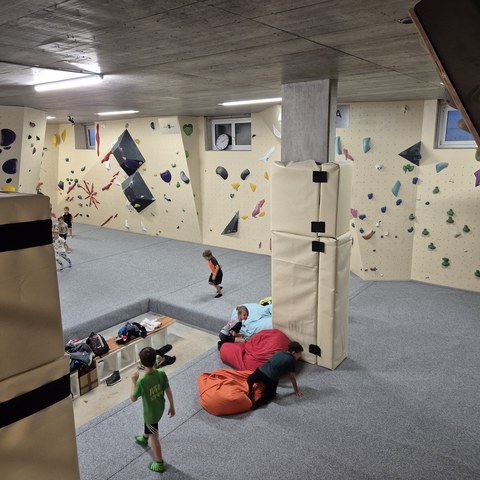 Bouldern_140624.jpg. Vergrösserte Ansicht