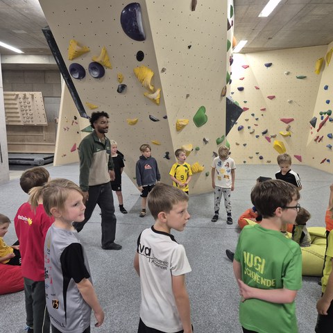 Bouldern_141358.jpg. Vergrösserte Ansicht