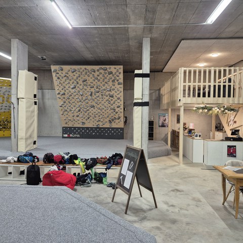 Bouldern_142338.jpg. Vergrösserte Ansicht