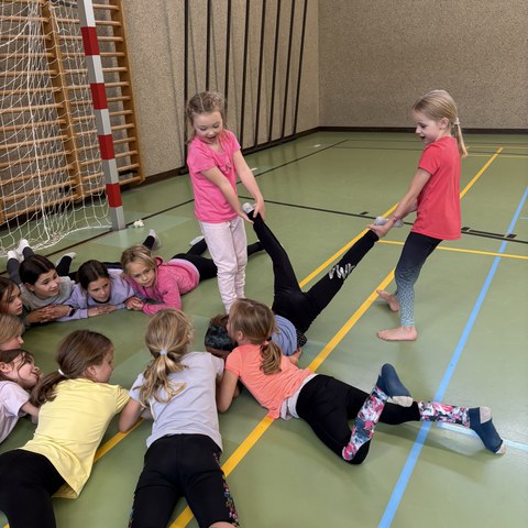 Tanzen (6).JPEG. Vergrösserte Ansicht