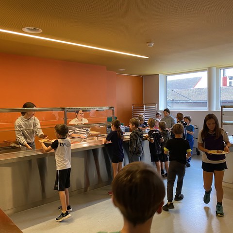 Mittagessen_1939.jpg. Vergrösserte Ansicht