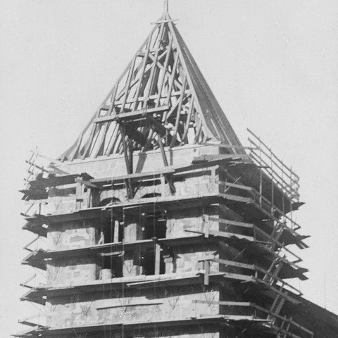 Neuaufbau Turmhelm, August 1923. Vergrösserte Ansicht