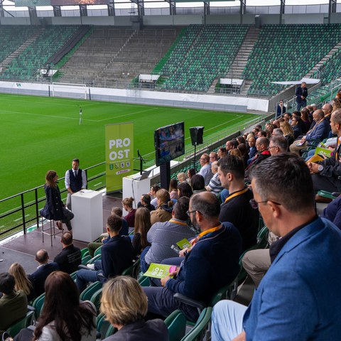 Bild 2 Begrüssung Impulsreferat (Austragung 2022)